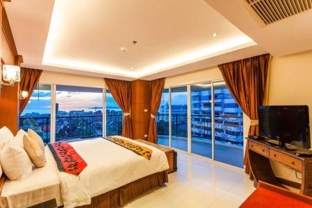 Tara Court - 4