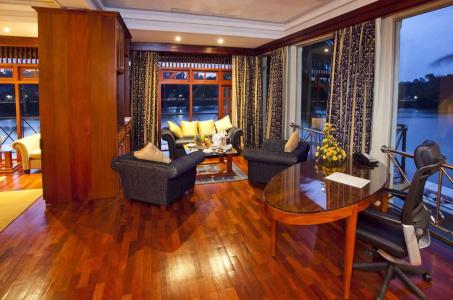 Mahaweli Reach - 70