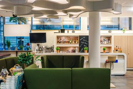 Park Inn by Radisson Stuttgart - 1