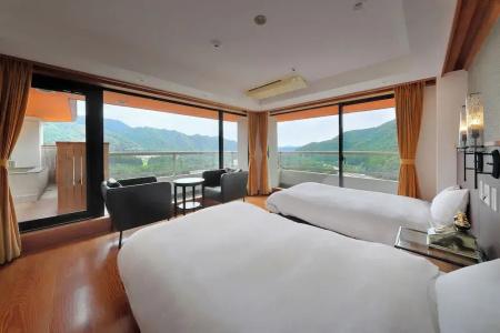 Sunshine Kinugawa - 82