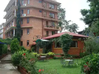 Royal Astoria - 35