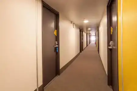B&B Hôtel Valenciennes - 13