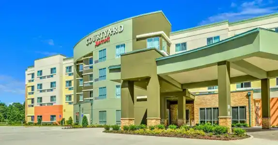 Courtyard by Marriott - 0
