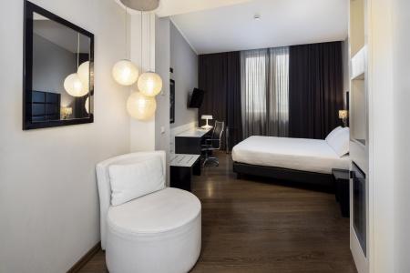 Holiday Inn Genoa City, An Ihg - 38