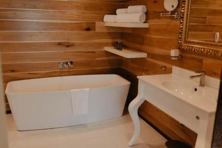 Graffit Gallery Design - 11