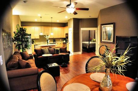 30-A Inn & Suites - 1