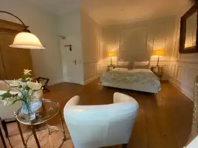 Hochzeitshaus - 1