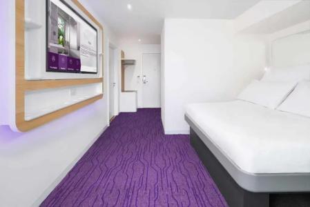 Yotel Edinburgh - 60