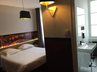 Hôtel de France - 17