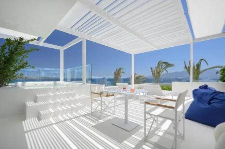 The Island Concept Luxury Boutique - 47