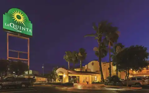 La Quinta Inn by Wyndham I-35 - 42