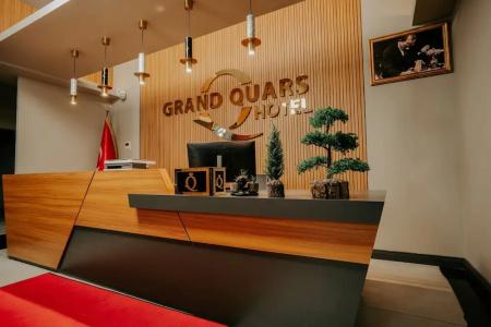 Grand Quars - 1