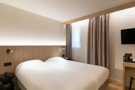 Kyriad Rouen Centre - 70