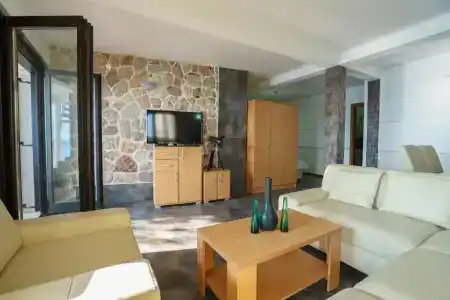 Zezelj - 3
