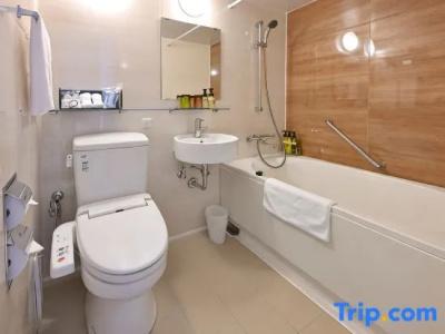 Oriental Suites Airport Osaka Rinku - 57