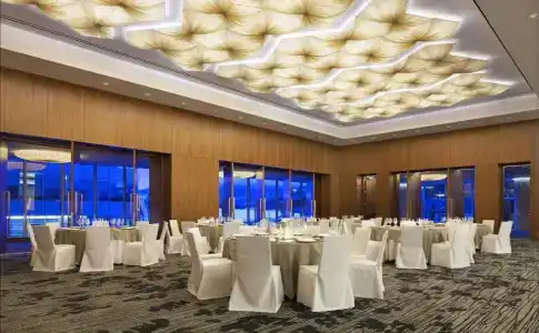 Fairmont Pacific Rim - 22
