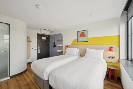 Haymarket Hub - 76