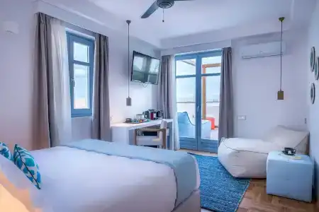 Shapes Luxury Suites - 85
