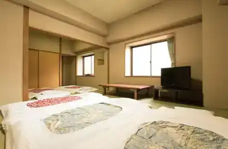 Kyoto Travellers Inn - 5