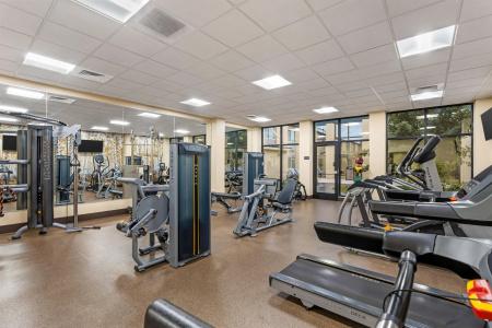Best Western Plus Grantree Inn - 28