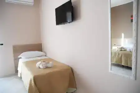 b&b Lamezia Airport - 22