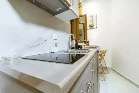 Konmari Boutique Suites - 19
