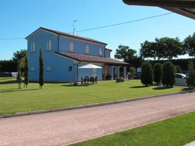Insolent Inn - 14
