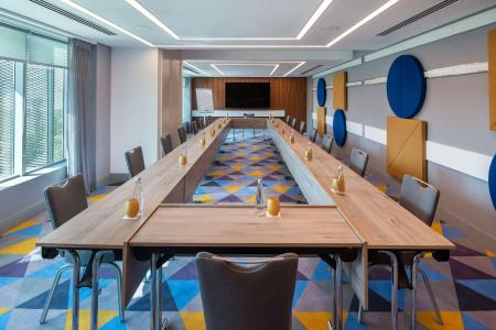Radisson Red Dubai Silicon Oasis - 22