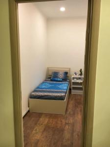 Highway Guest House - 3