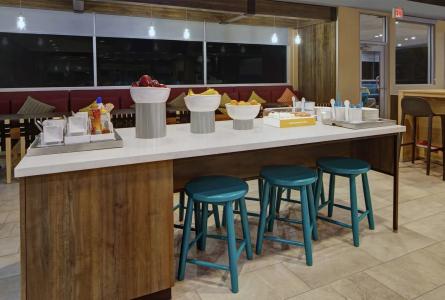 Tru By Hilton Austin Airport, Tx - 23