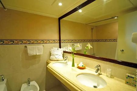 El Andalous Lounge & Spa - 33