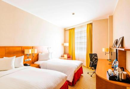 Courtyard by Marriott Pilsen - 4