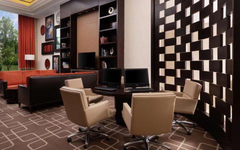 Hilton - 18