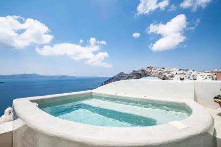 Pantelia Suites - 208