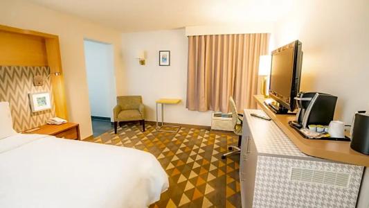 Holiday Inn, An Ihg - 130