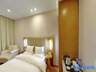 Ji Xie Tu Road - 24
