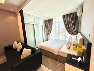 Naki Suites @ Silvertown - 42