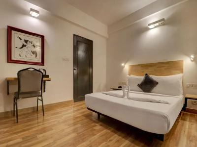 Upars Indiranagar - 54