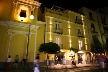 Palazzo Tritone & Abagnale - 0