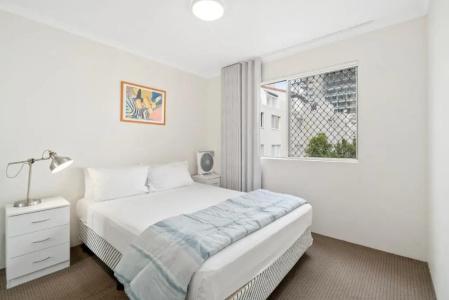 Markham Court - 80