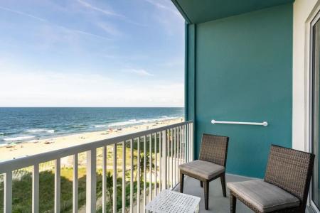 DoubleTree by Hilton Ocean City Oceanfront - 135