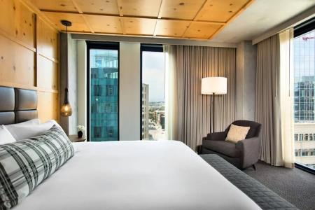 Kimpton Born, An Ihg - 78