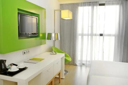 DoubleTree by Hilton Girona - 6