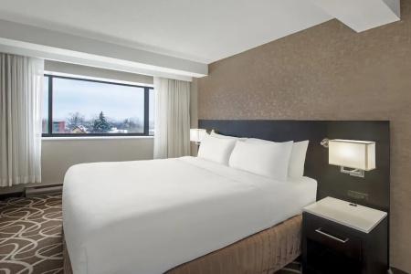 Crowne Plaza-Waterloo, An Ihg - 64