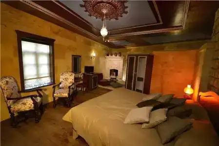 Sunak Cave Boutique - 28