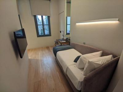 Hellenic Vibes Smart - 3