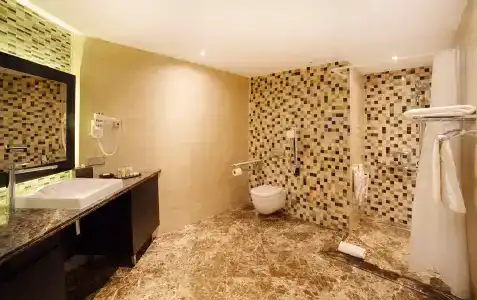 Crowne Plaza - Borjomi, An Ihg - 35