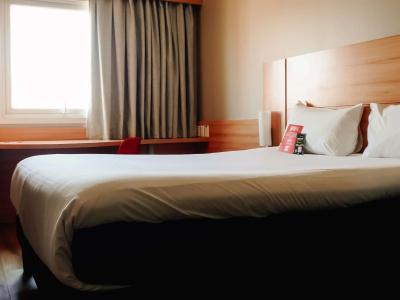 Ibis Providencia - 23