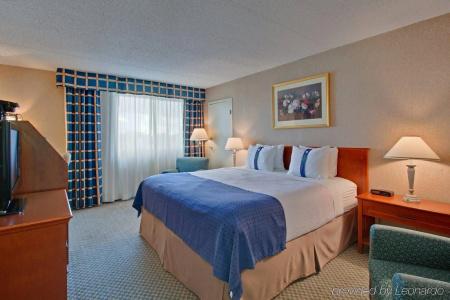 Holiday Inn Macleod Trail South - 5