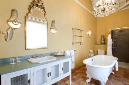 Hacienda de Abajo-Adults Only - 52